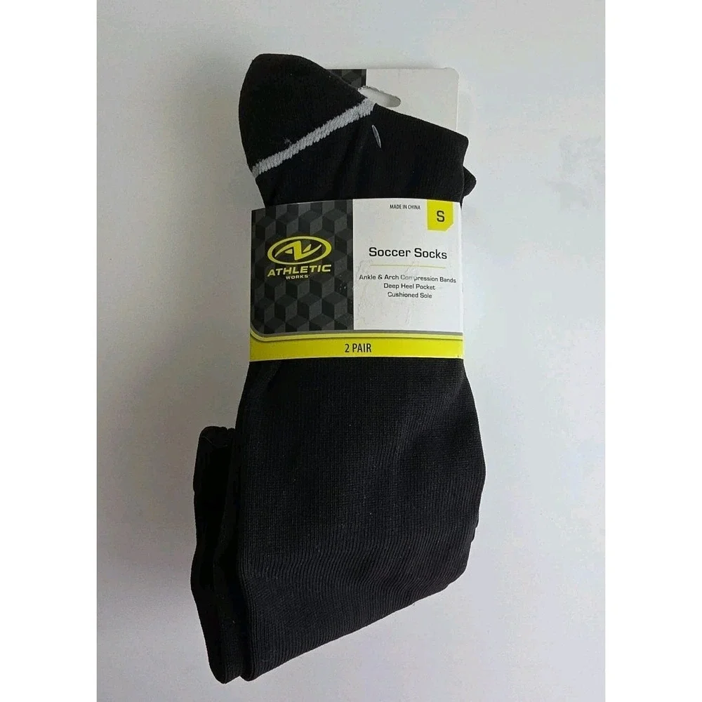 Athletic Works Youth SOCCER Socks Unisex 2 pair BLACK NEW
